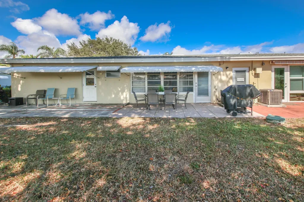 370 High Point Boulevard Delray Beach FL 33445