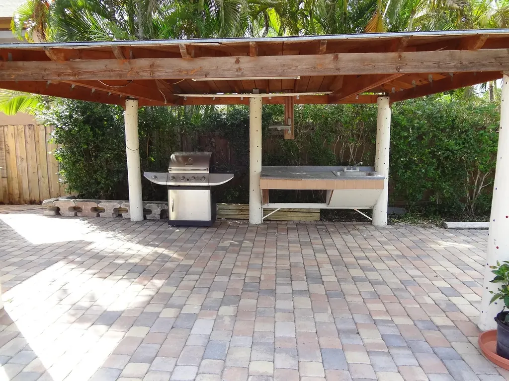 22442 Sea Bass Drive Boca Raton FL 33428