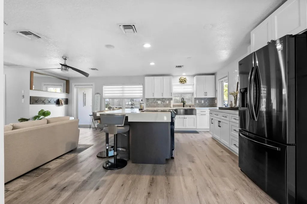 1605 Treemont Avenue Jupiter FL 33469