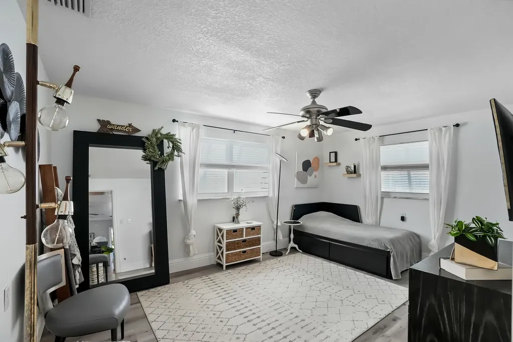 1605 Treemont Avenue Jupiter FL 33469