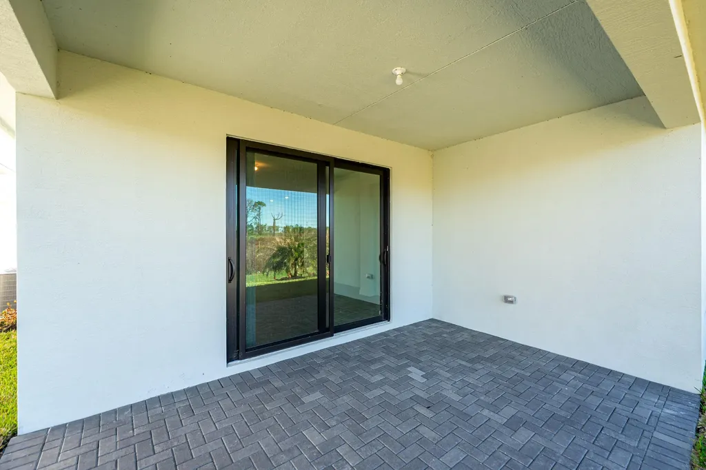 10771 NW Wilgrove Lane Port St Lucie FL 34987