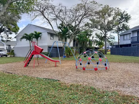 2305 Seaside Drive Greenacres FL 33463