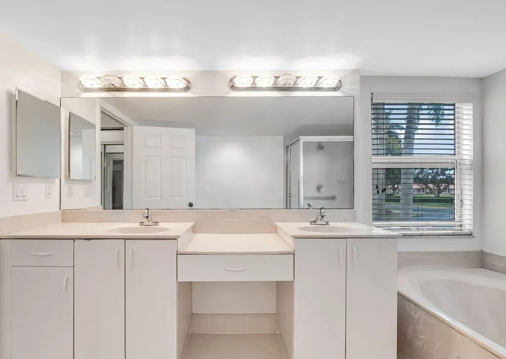 12565 Imperial Isle Drive Boynton Beach FL 33437