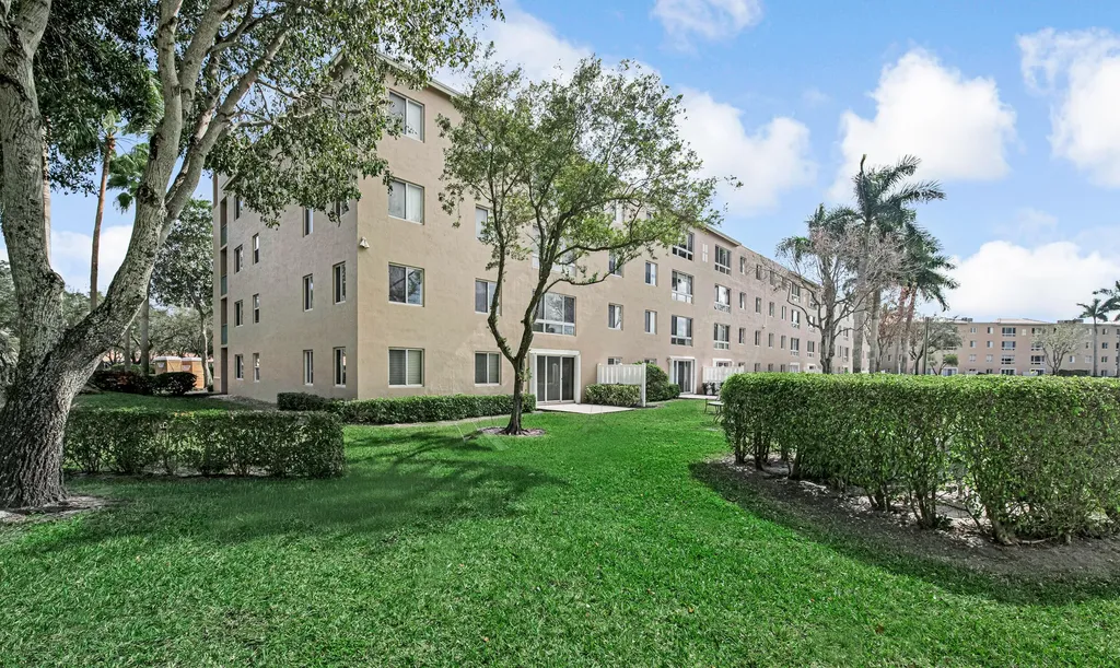 12565 Imperial Isle Drive Boynton Beach FL 33437