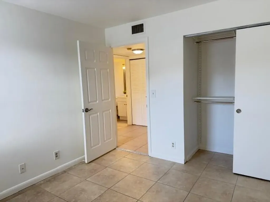 3180 Leewood Terrace Boca Raton FL 33431