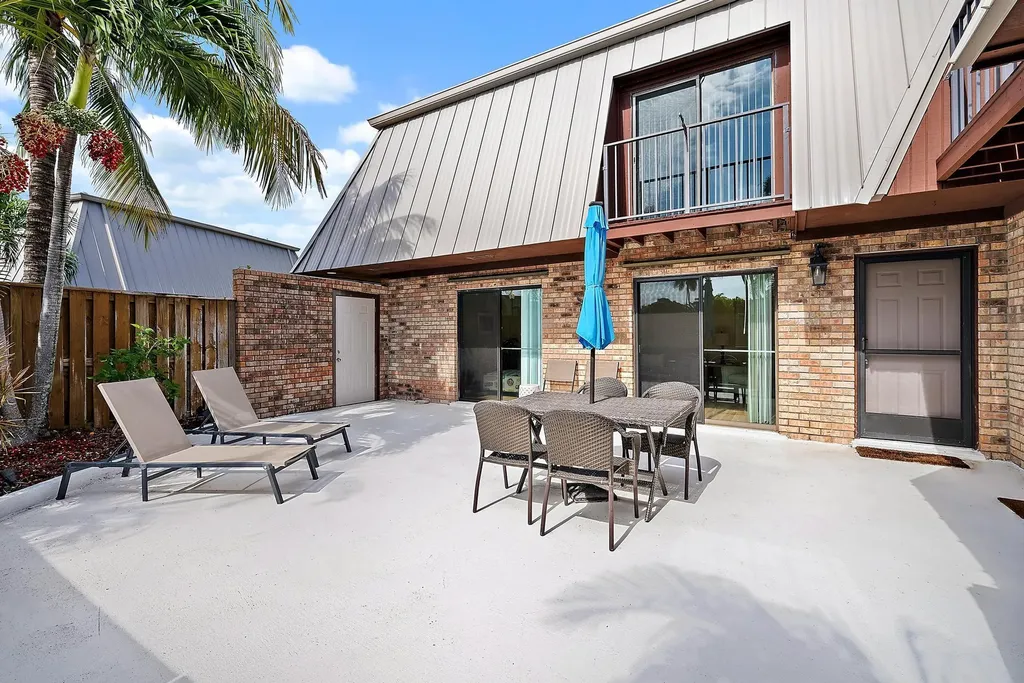 1420 Ocean Way Jupiter FL 33477