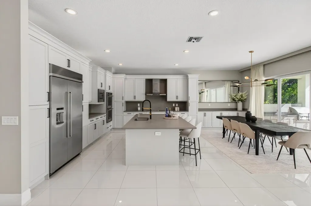 19886 Meadowside Lane Boca Raton FL 33498