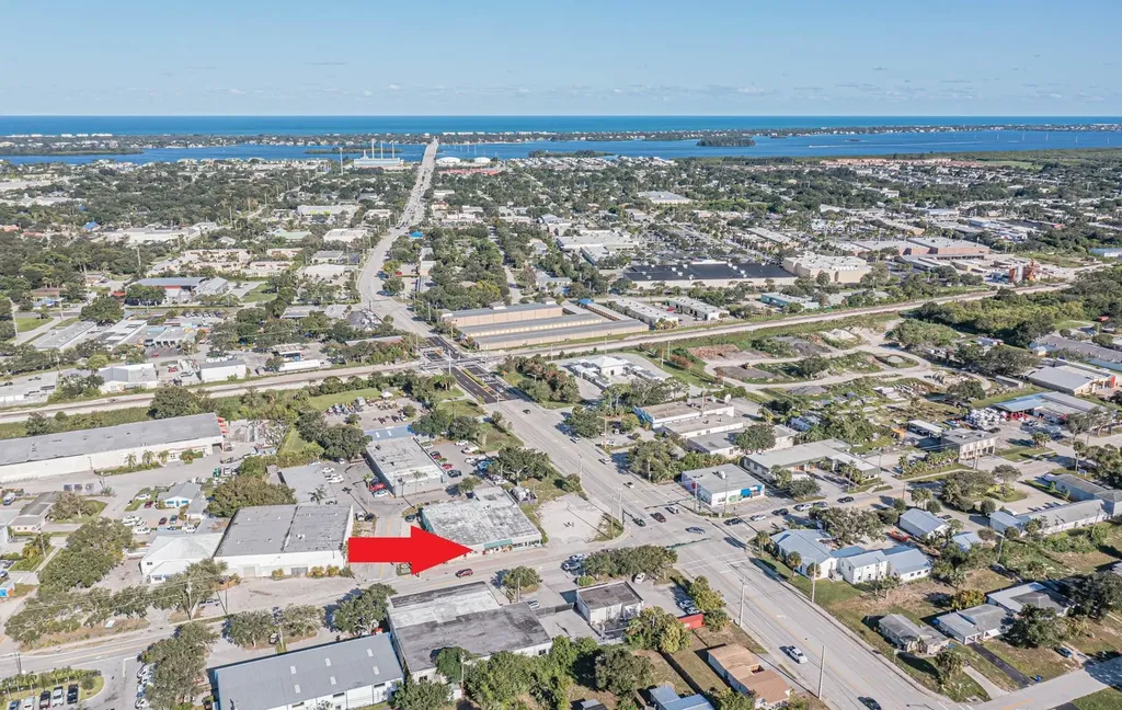 1642 Old Dixie Highway Vero Beach FL 32960