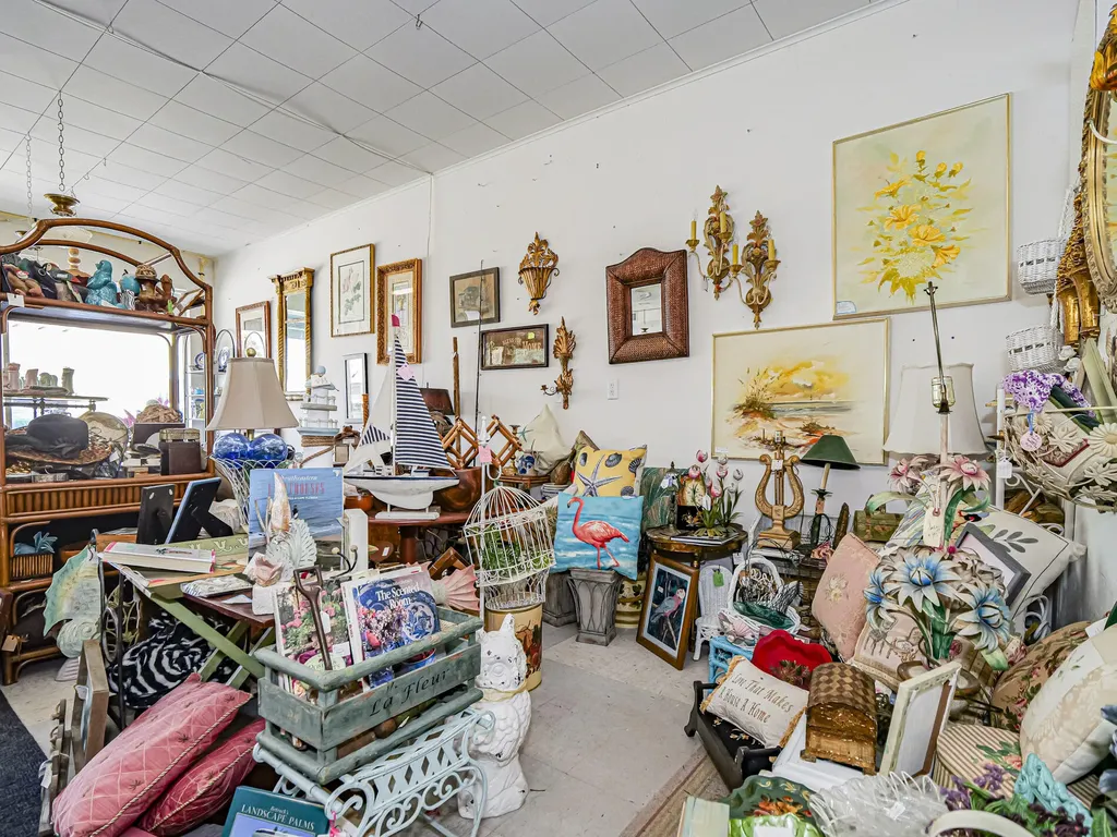 1642 Old Dixie Highway Vero Beach FL 32960