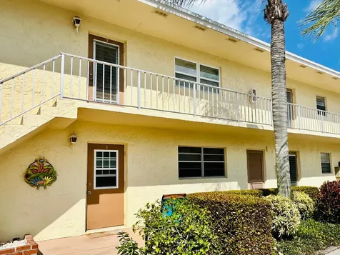 2950 SE Ocean Boulevard Stuart FL 34996