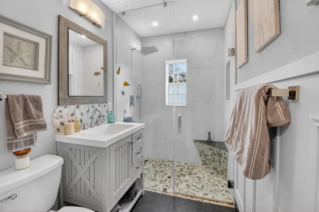 233 NE 12th Street NE Delray Beach FL 33444