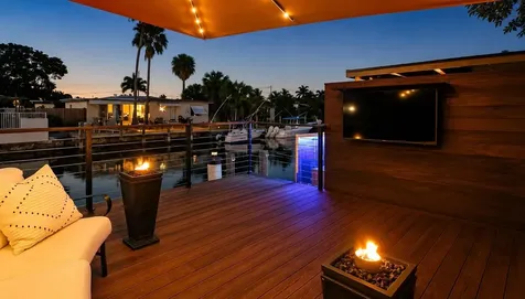 21 SE 14th Street Pompano Beach FL 33060