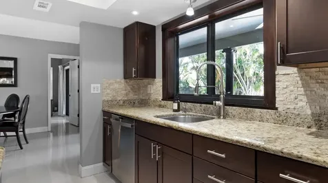 21 SE 14th Street Pompano Beach FL 33060