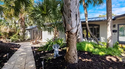 21 SE 14th Street Pompano Beach FL 33060
