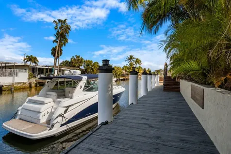 21 SE 14th Street Pompano Beach FL 33060