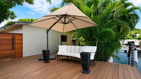 21 SE 14th Street Pompano Beach FL 33060