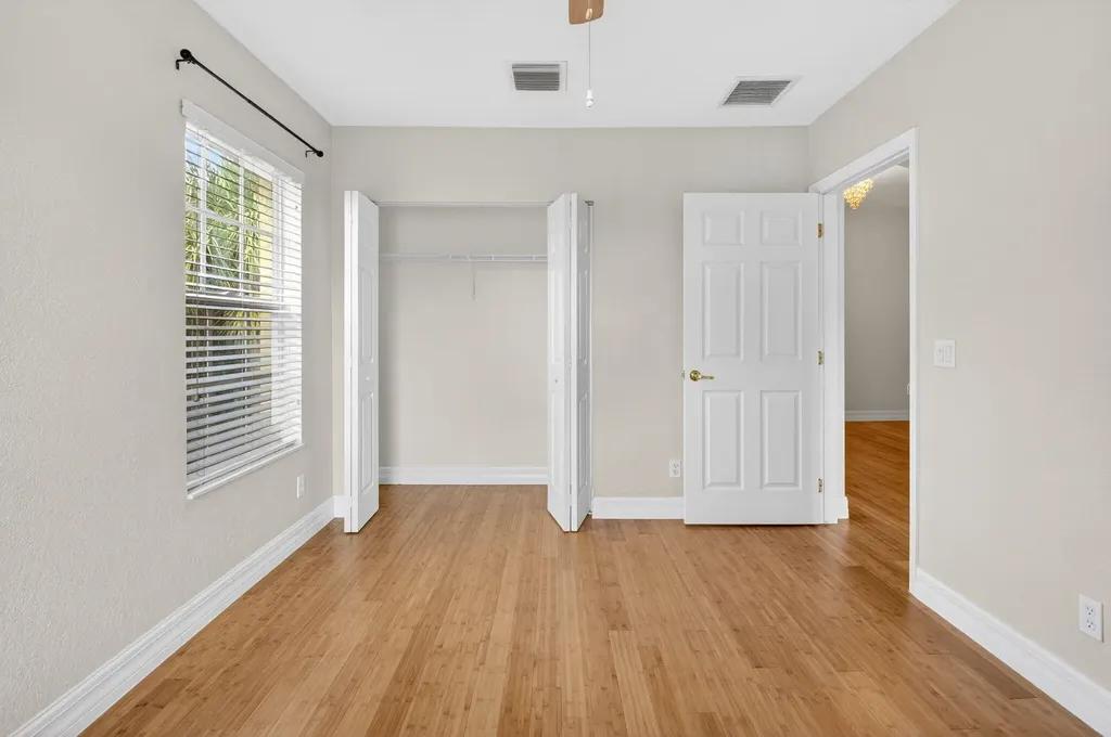 21 Largo Way Boynton Beach FL 33426