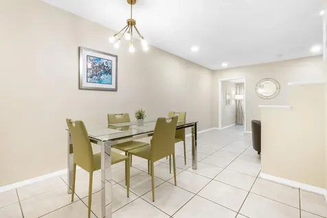 1539-1541 NE 15th Avenue Fort Lauderdale FL 33304