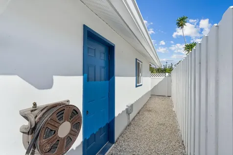 1539-1541 NE 15th Avenue Fort Lauderdale FL 33304