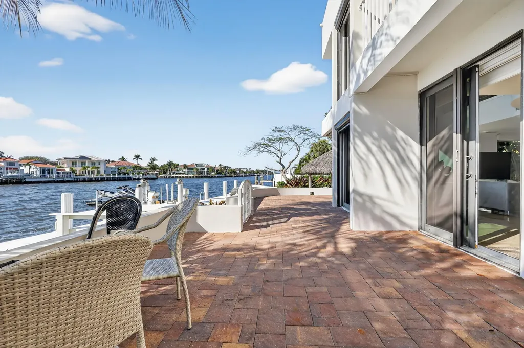 2912 S Ocean Boulevard Highland Beach FL 33487