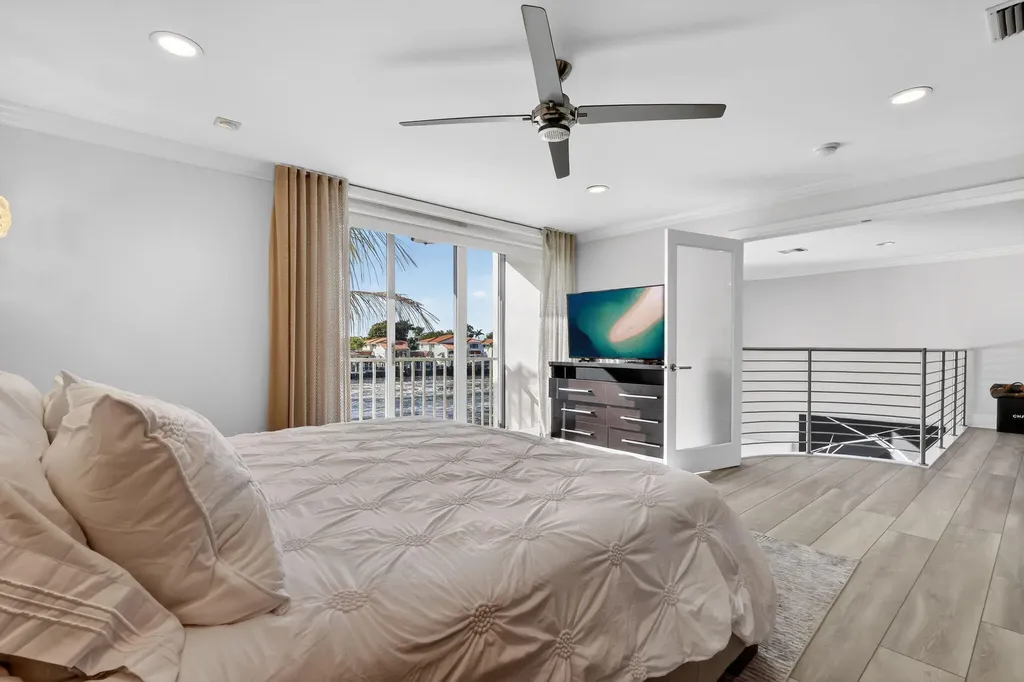 2912 S Ocean Boulevard Highland Beach FL 33487