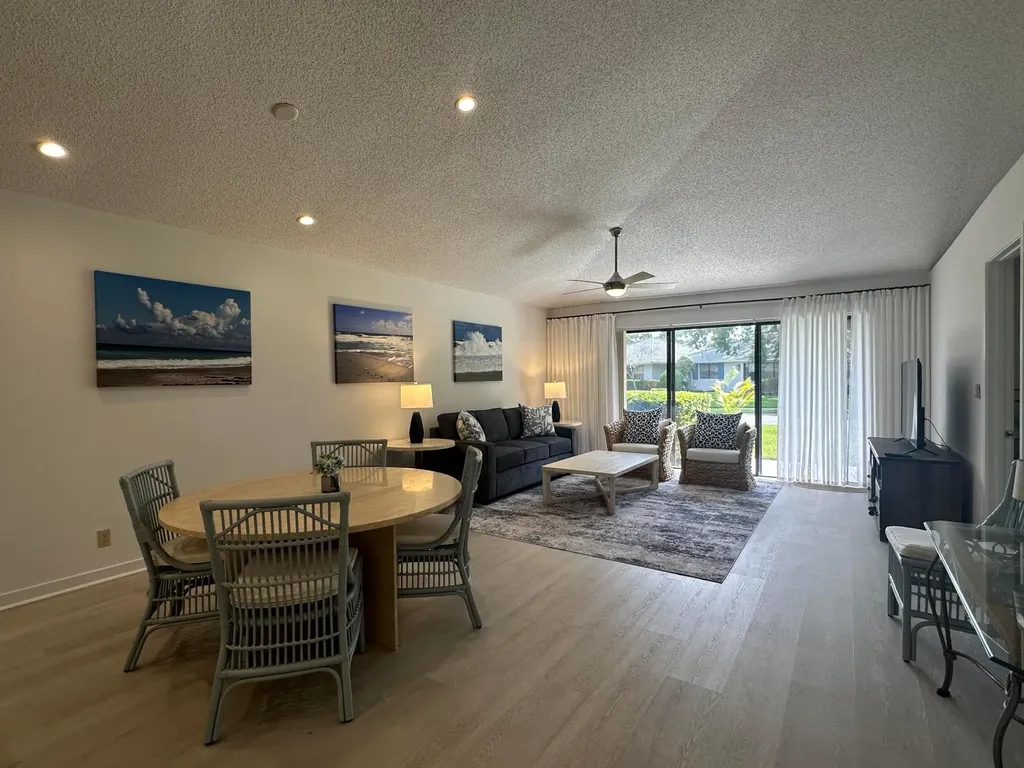 402 Club Drive Palm Beach Gardens FL 33418