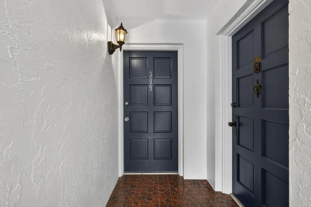 28 Yacht Club Drive North Palm Beach FL 33408