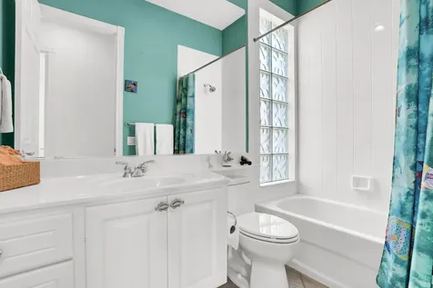 9001 SE La Creek Court Hobe Sound FL 33455