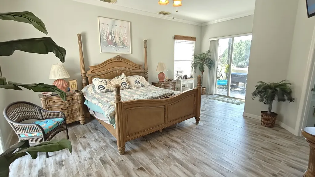 588 SW Saint Johns Bay Port St Lucie FL 34986