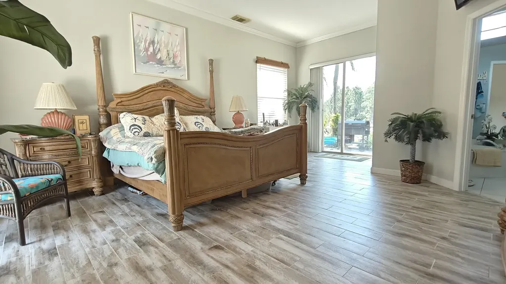 588 SW Saint Johns Bay Port St Lucie FL 34986