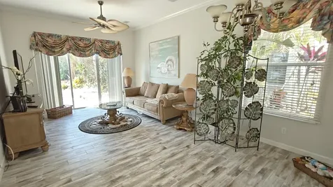 588 SW Saint Johns Bay Port St Lucie FL 34986