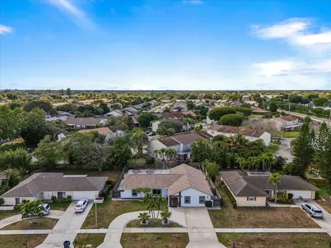 1591 Wyndcliff Drive Wellington FL 33414