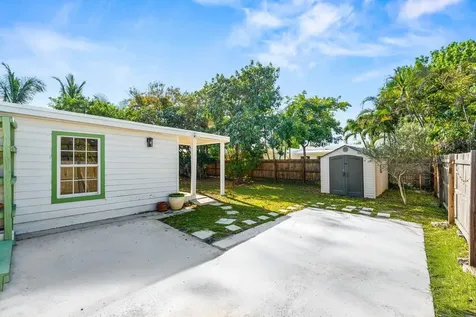 810 Franklin Road West Palm Beach FL 33405