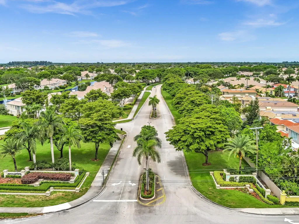 9165 Vineland Court Boca Raton FL 33496