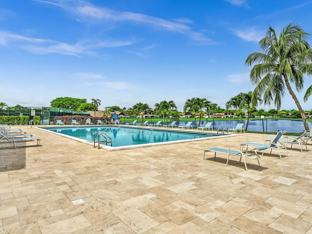 9165 Vineland Court Boca Raton FL 33496