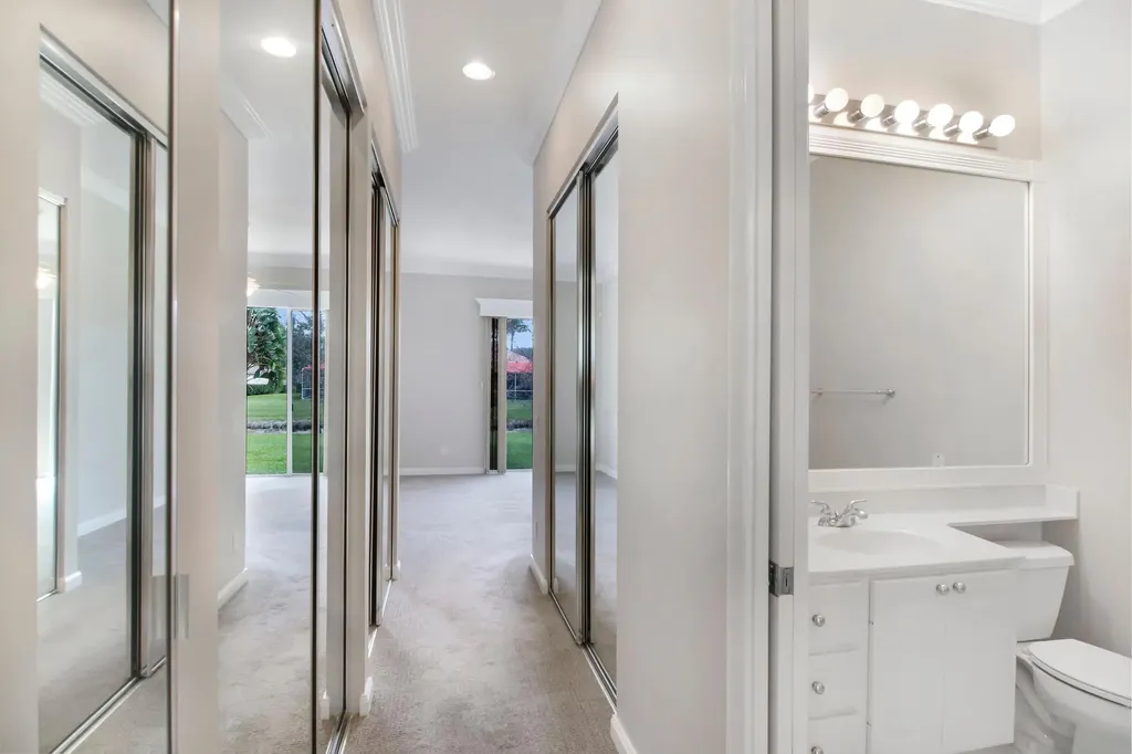2077 Futana Way Wellington FL 33414