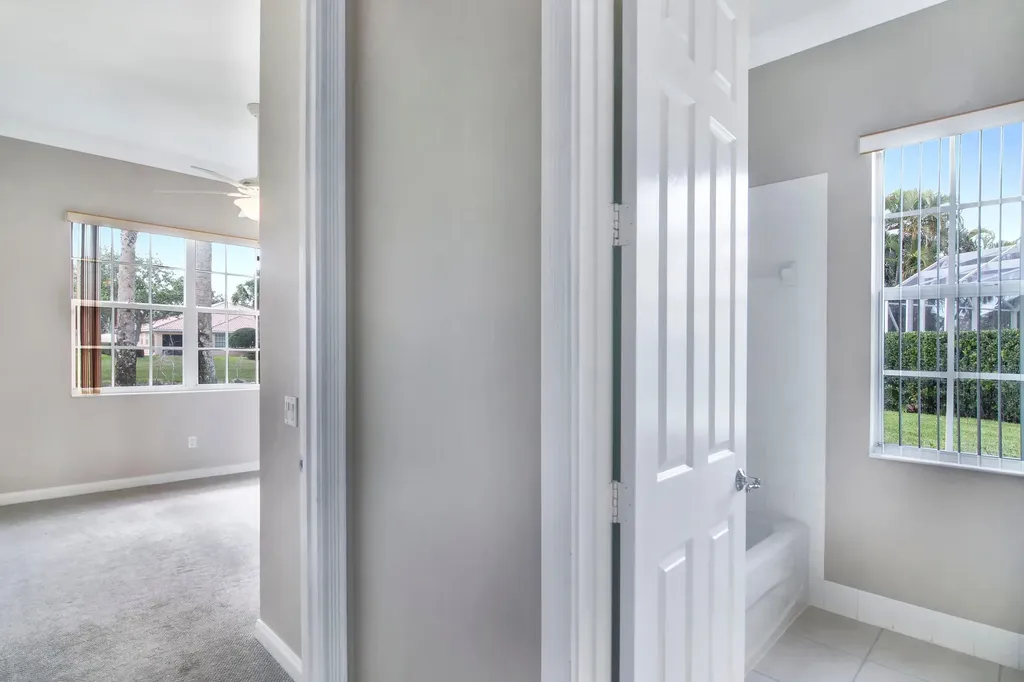 2077 Futana Way Wellington FL 33414
