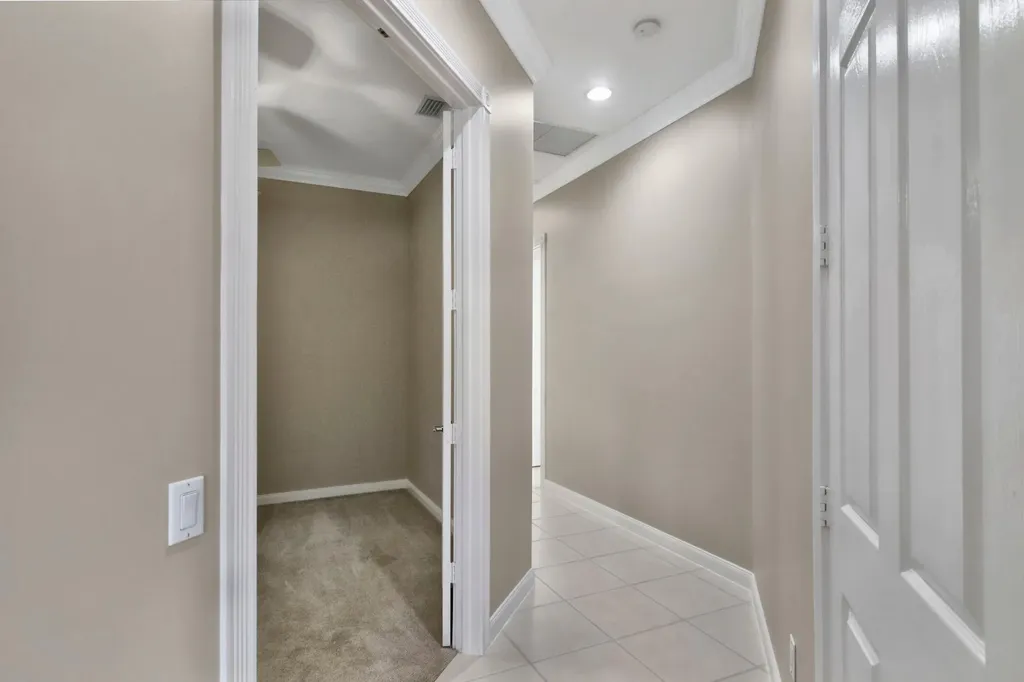 2077 Futana Way Wellington FL 33414