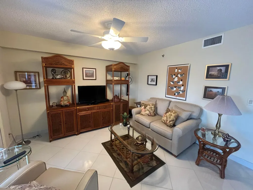7370 S Oriole Boulevard Delray Beach FL 33446