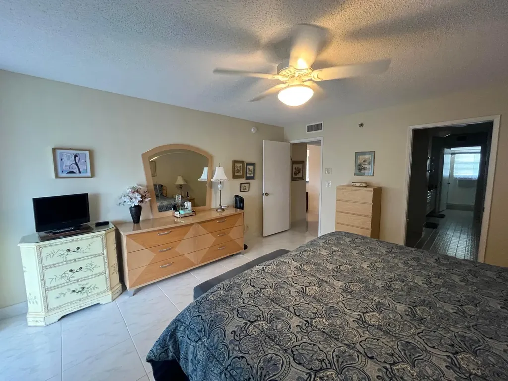 7370 S Oriole Boulevard Delray Beach FL 33446