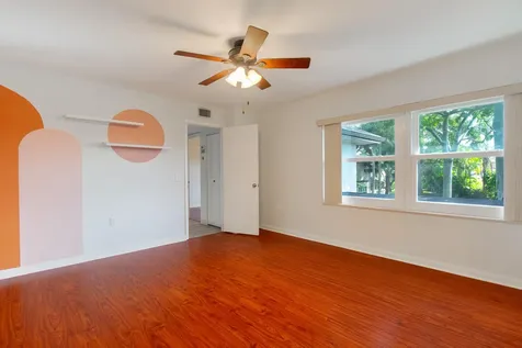 31 Clinton Court Royal Palm Beach FL 33411