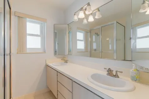 31 Clinton Court Royal Palm Beach FL 33411