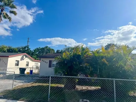 5840 S 38th Court Greenacres FL 33463