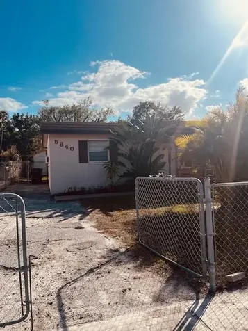 5840 S 38th Court Greenacres FL 33463