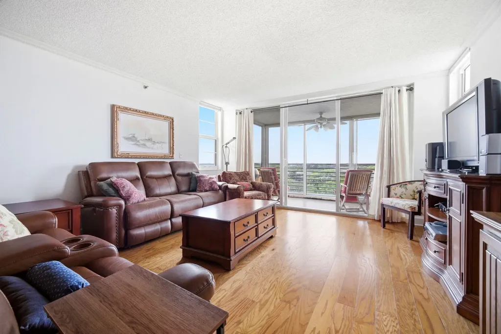3507 Oaks Way Pompano Beach FL 33069