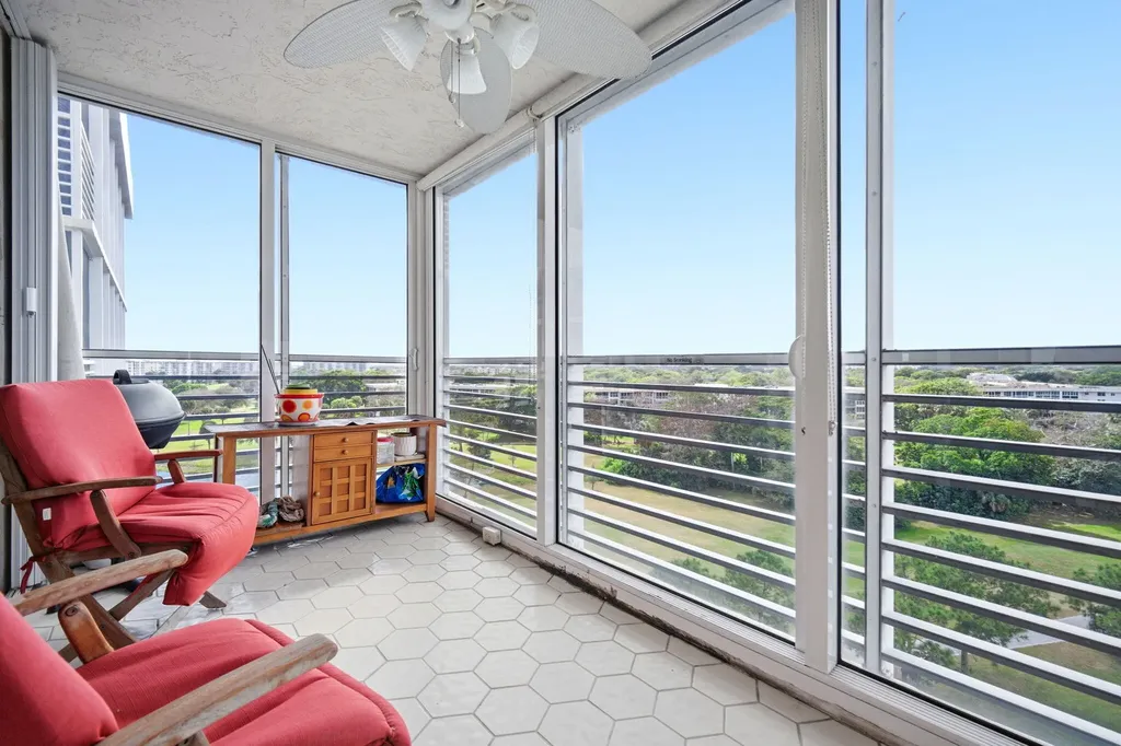 3507 Oaks Way Pompano Beach FL 33069