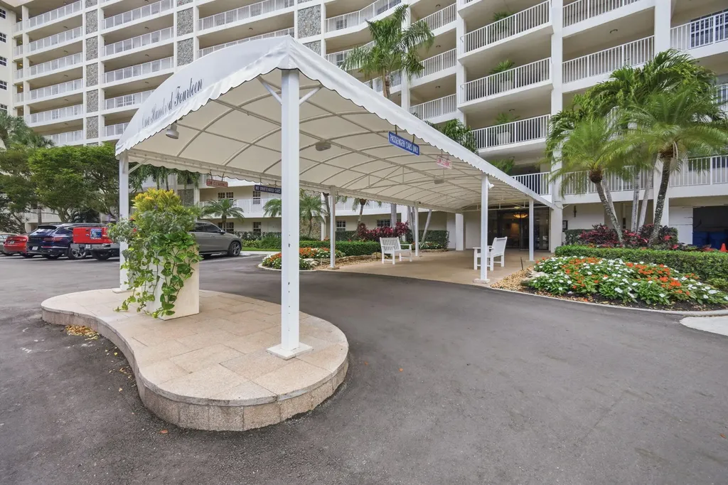 3507 Oaks Way Pompano Beach FL 33069