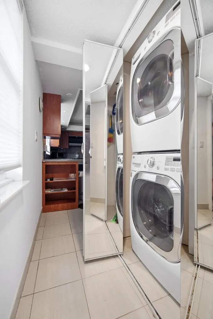 3507 Oaks Way Pompano Beach FL 33069