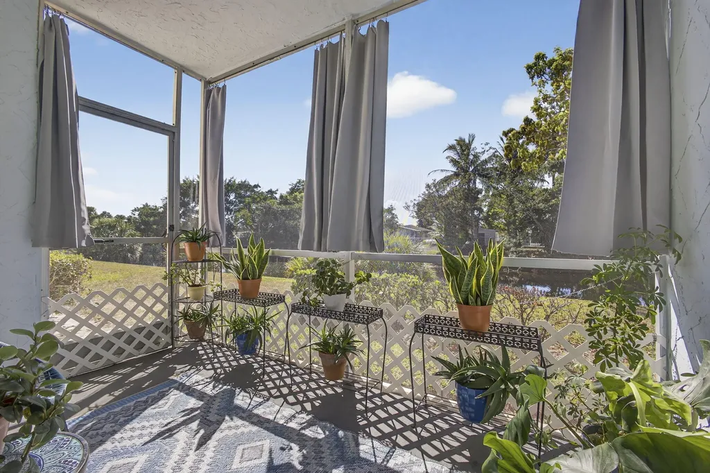 12020 W Greenway Drive Royal Palm Beach FL 33411