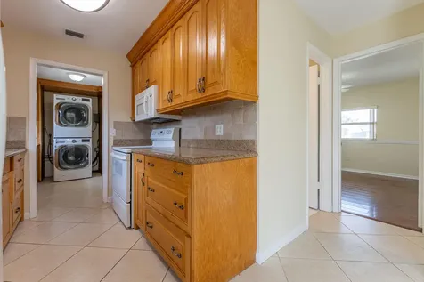 425 Palo Alto Drive Palm Springs FL 33461